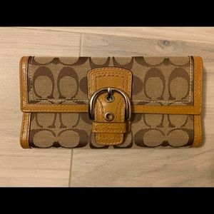 Tan Coach wallet